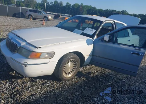 2000 Mercury Grand Marquis Ls z USA, uszkodzony, nr VIN 2MEFM75W5YX692949